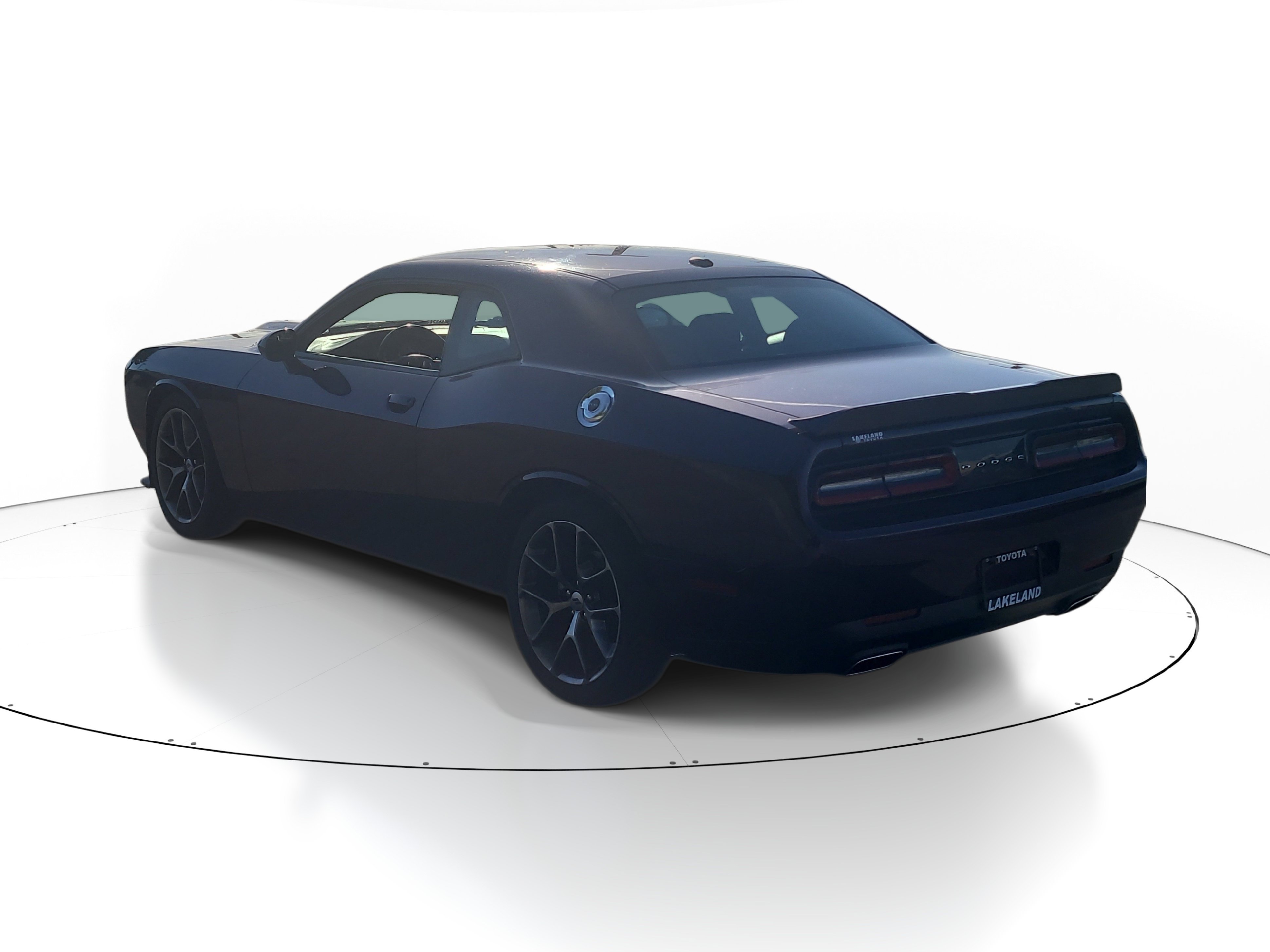 Used 2022 Dodge Challenger GT RWD image 5