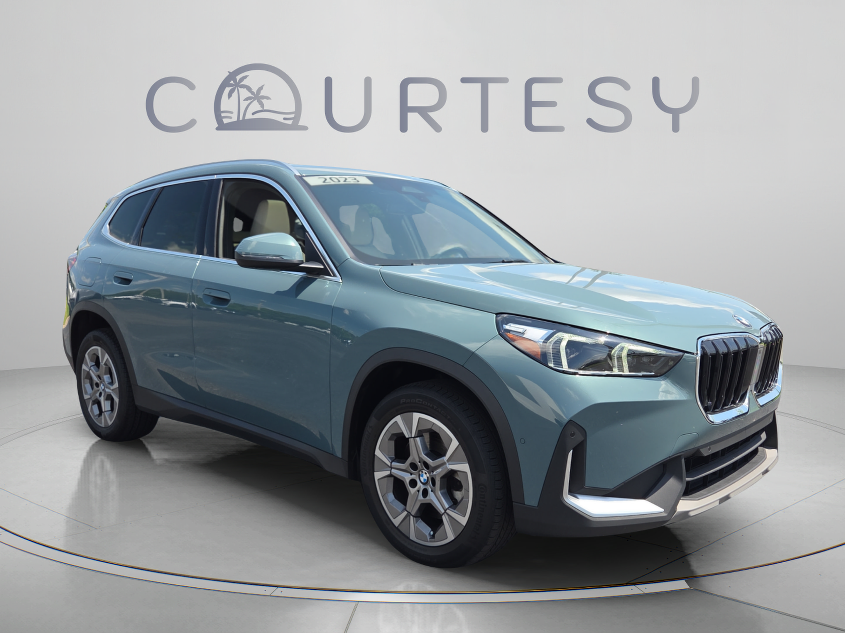 Used 2023 BMW X1 xDrive28i w/ Convenience Package AWD/4WD image 8