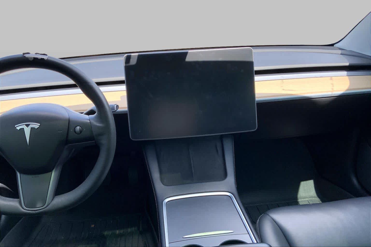 Used 2021 Tesla Model 3 Standard Range Plus RWD image 6