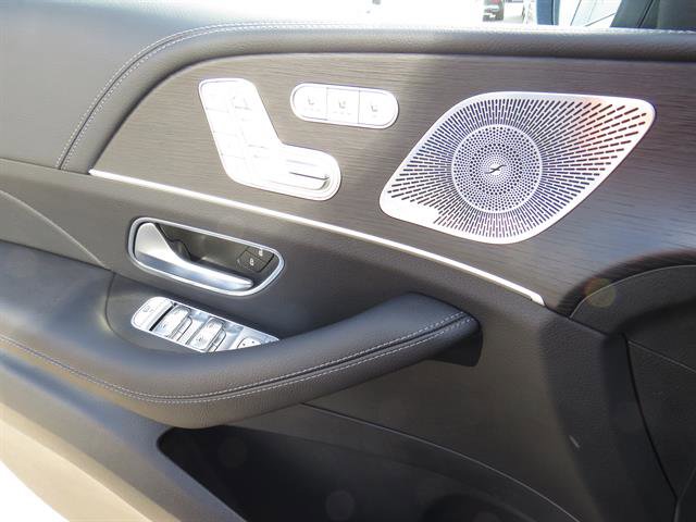 Used 2025 Mercedes-Benz GLE 350 4MATIC image 9