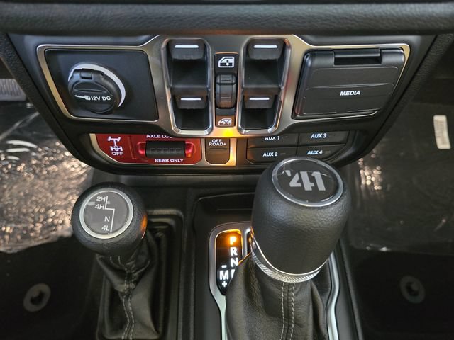 New 2026 Jeep Wrangler Unlimited Sport AWD/4WD image 12