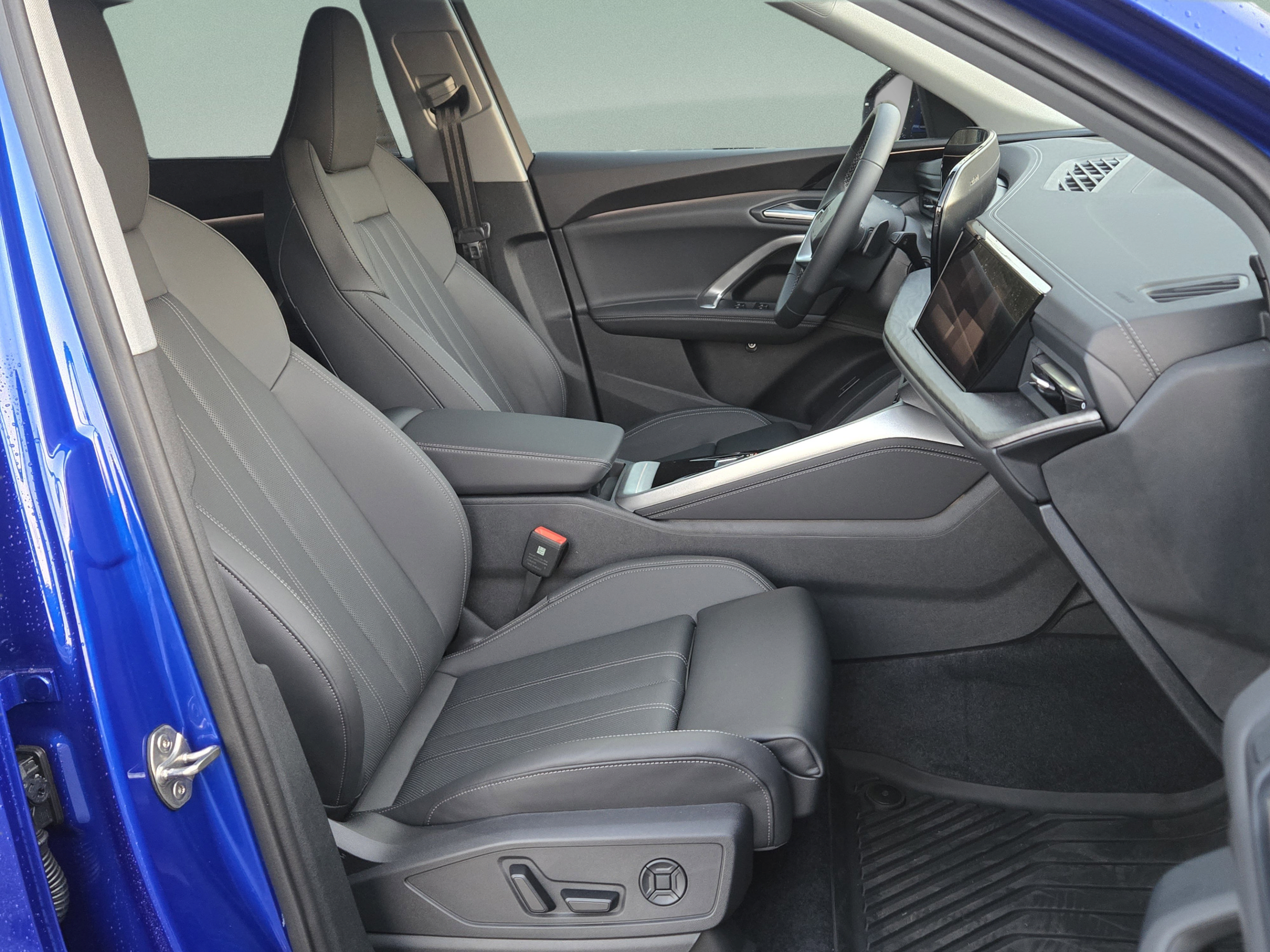 New 2025 Audi Q5 Prestige AWD/4WD image 27