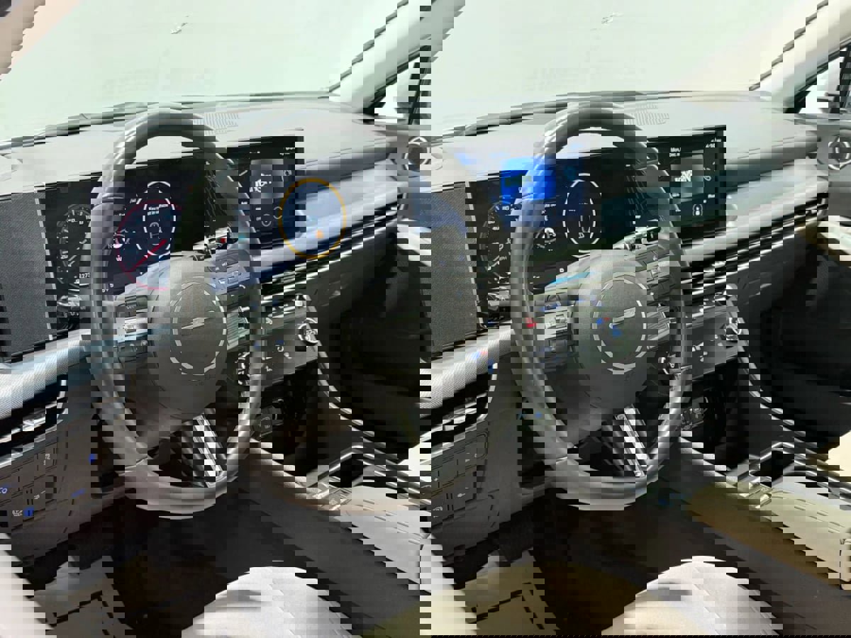 Used 2025 Hyundai Sonata SEL image 12