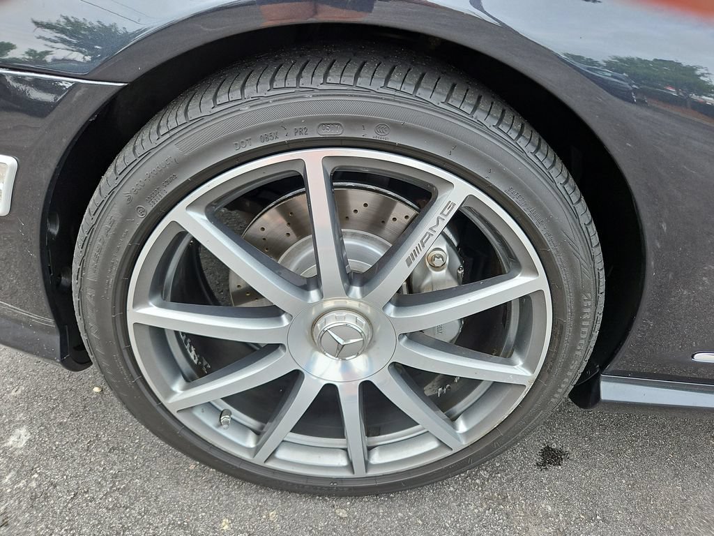 Used 2011 Mercedes-Benz S 550 w/ Sport Pkg image 34