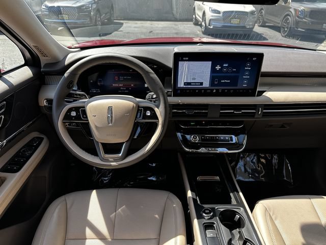 Certified 2023 Lincoln Corsair AWD w/ Equipment Group 101A image 13