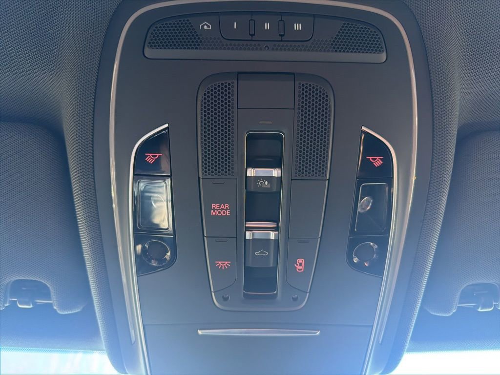 Used 2017 Audi A8 L 3.0T w/ Executive Package image 41