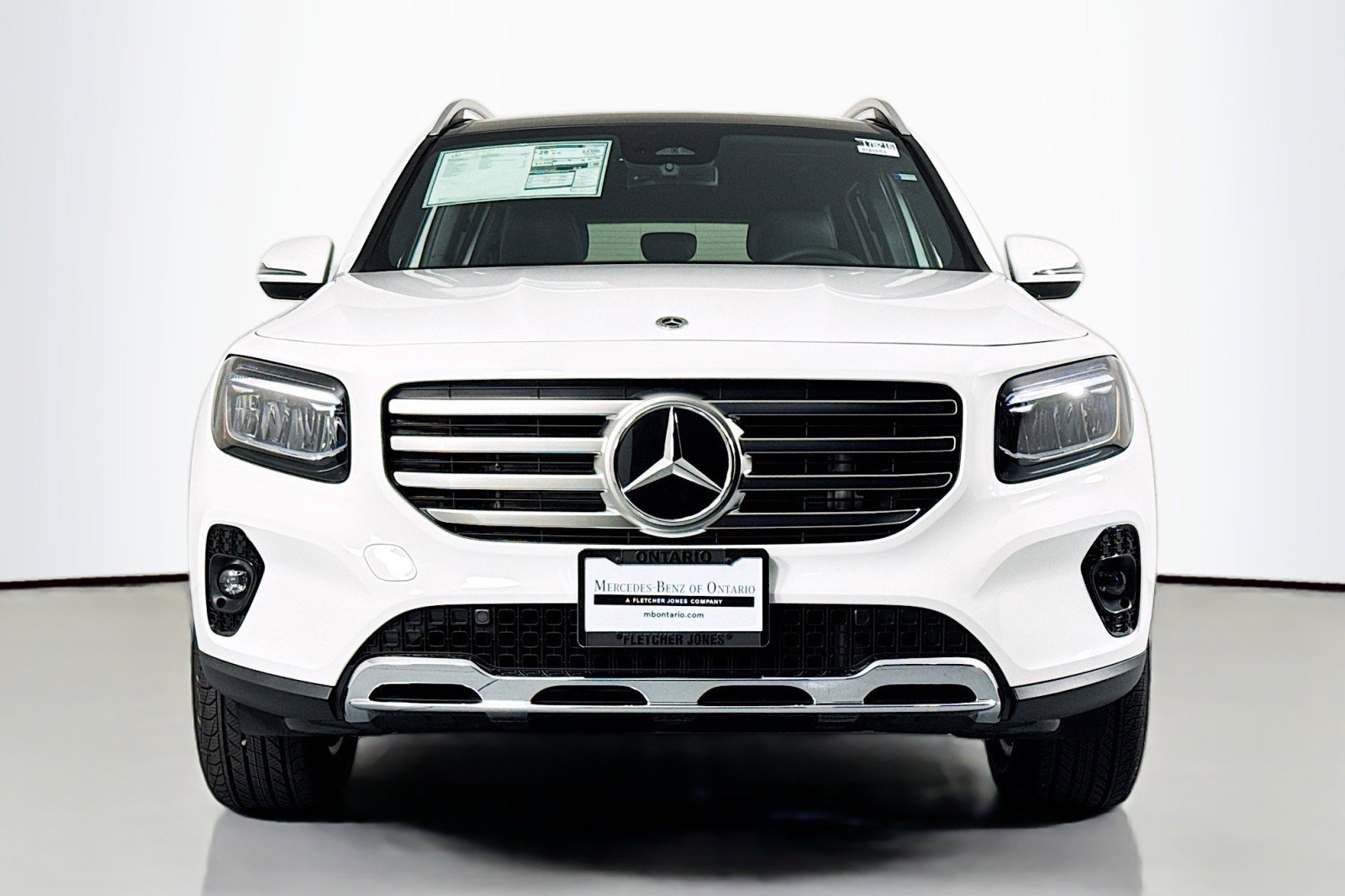 New 2026 Mercedes-Benz GLB 250 image 2