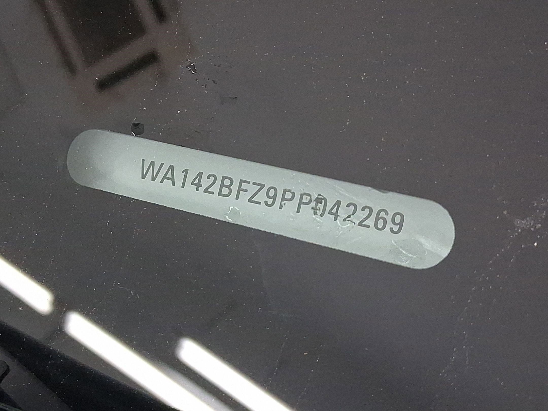 Certified 2023 Audi Q4 e-tron Prestige image 18