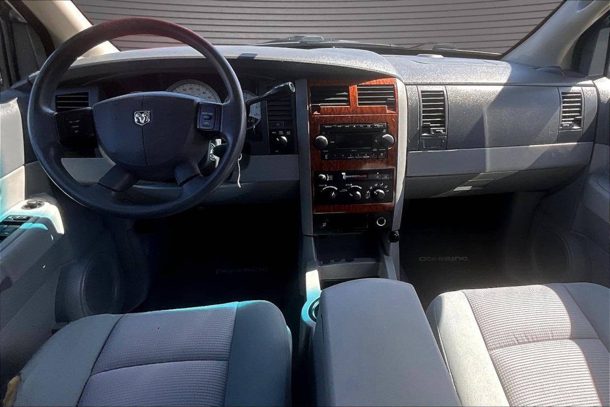 Used 2007 Dodge Durango SLT AWD/4WD image 7