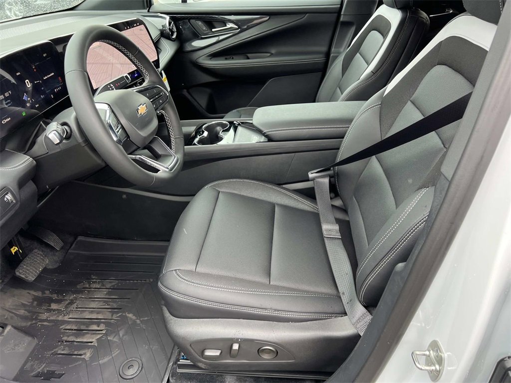 New 2026 Chevrolet Blazer EV LT image 11