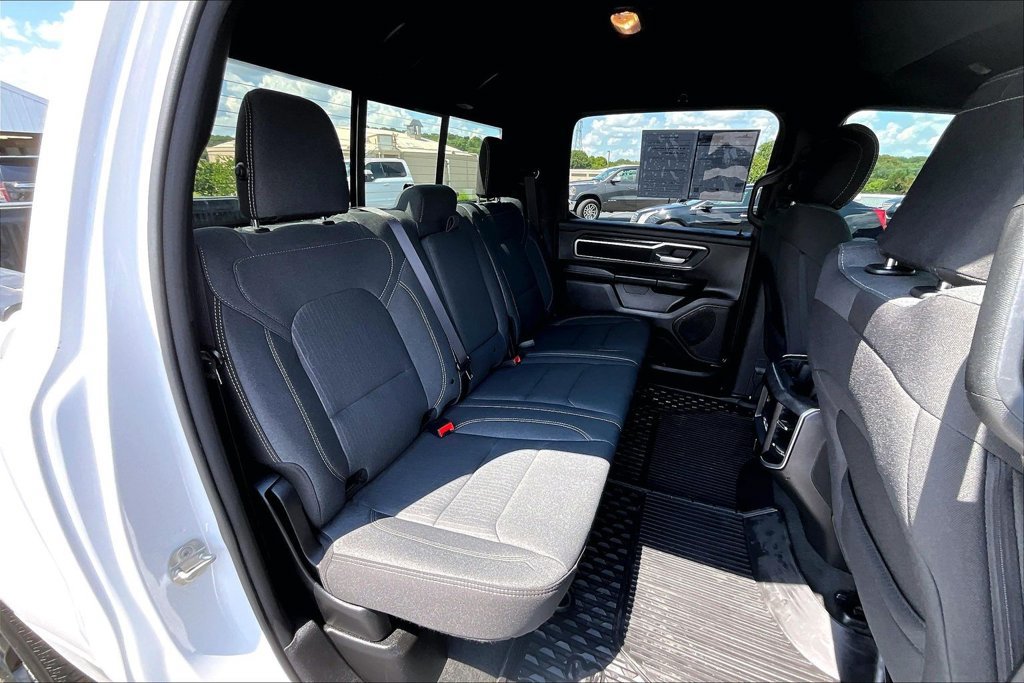 Used 2023 RAM 1500 Big Horn AWD/4WD image 28