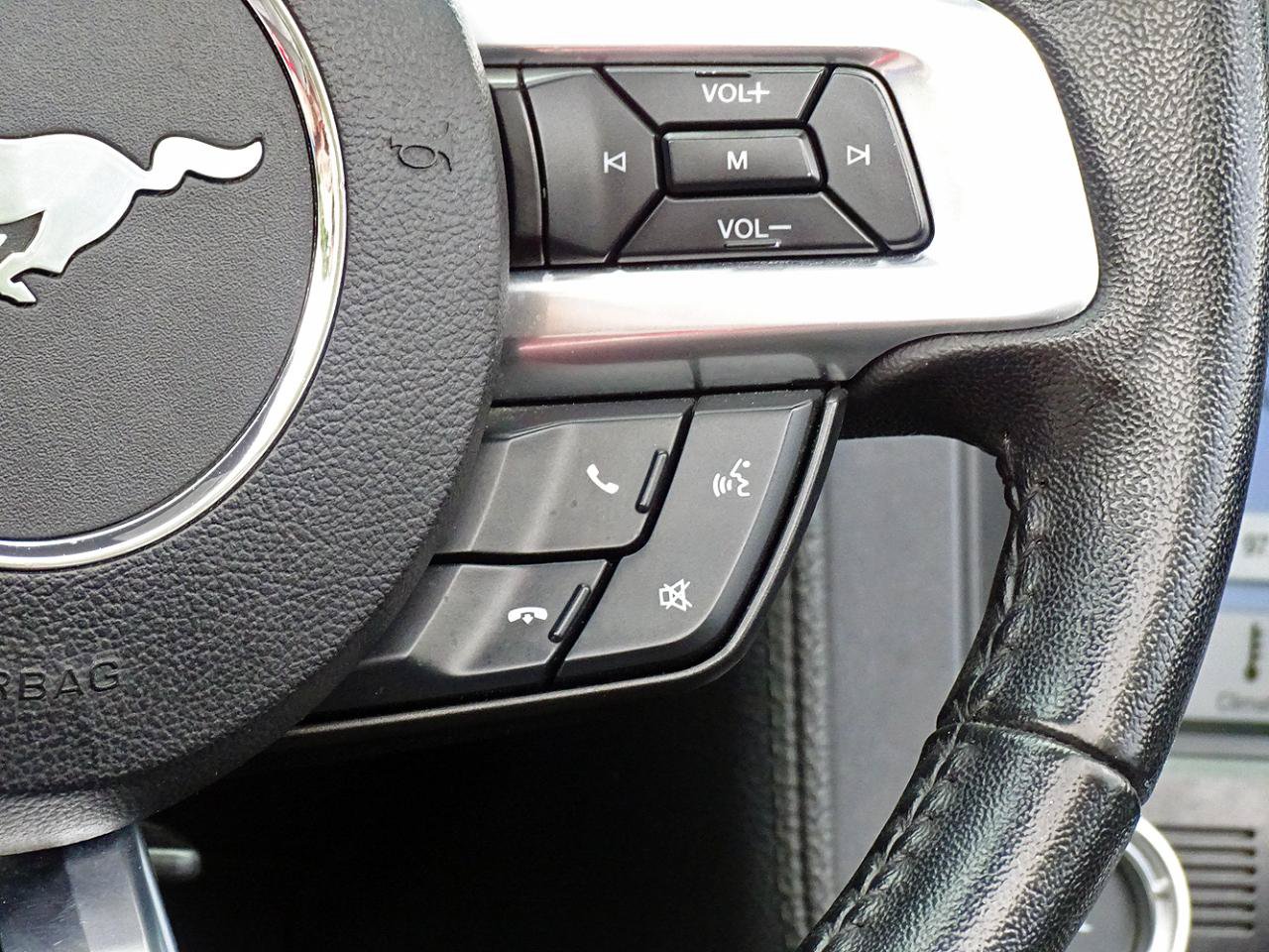 Used 2017 Ford Mustang GT Premium RWD image 30