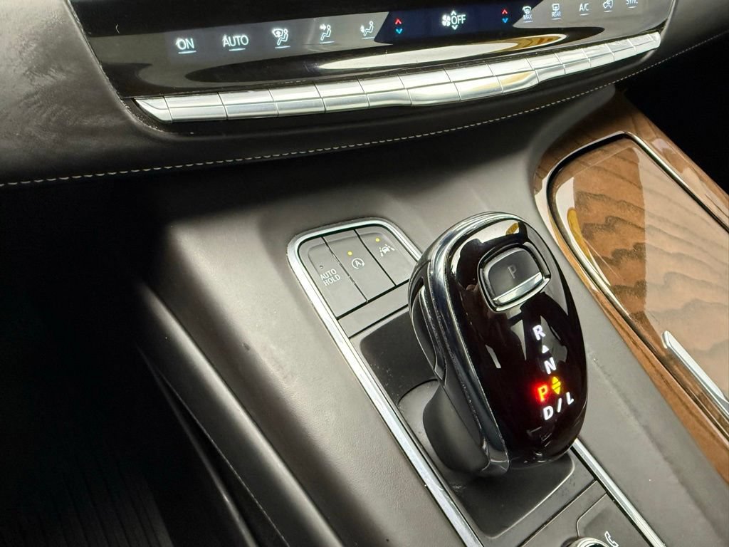 Used 2023 Cadillac Escalade Sport Platinum w/ Heavy-Duty Trailer Package AWD/4WD image 47