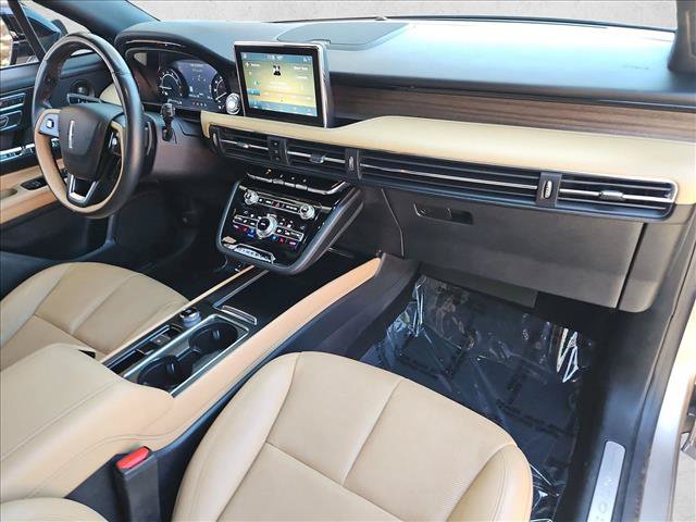 Used 2020 Lincoln Corsair Reserve AWD/4WD image 30