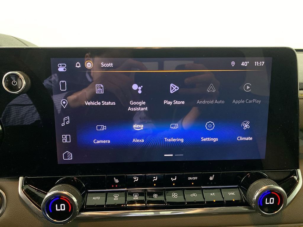 Certified 2024 Chevrolet Colorado ZR2 w/ Technology Package AWD/4WD image 16