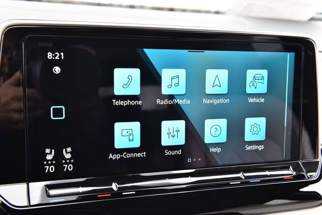 New 2026 Volkswagen Atlas Cross Sport SEL Premium R-Line image 14