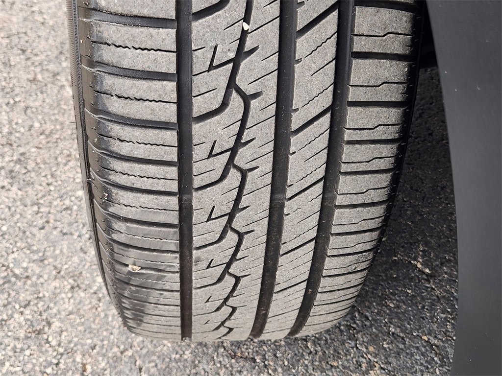 Used 2020 Volkswagen Atlas Cross Sport S image 13