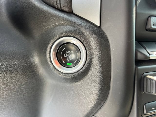 Used 2019 Chevrolet Silverado 1500 LT Trail Boss AWD/4WD image 17