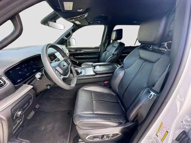 Used 2024 Jeep Wagoneer Series II w/ Flexible Seating Group image 22