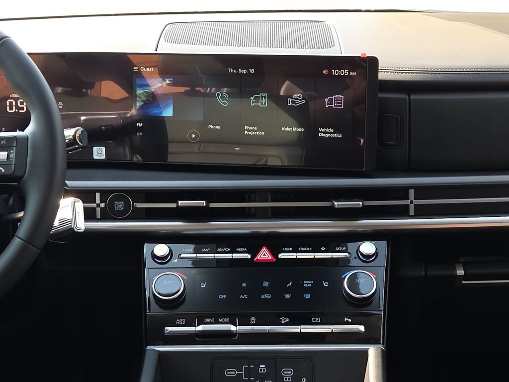 Used 2026 Hyundai Santa Fe SEL FWD image 11