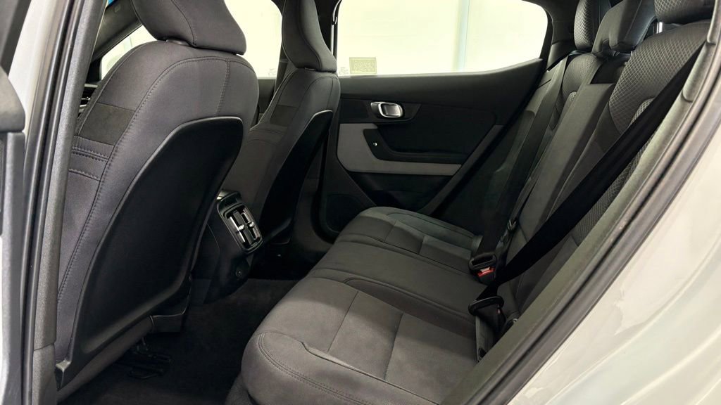 Used 2024 Polestar Polestar 2 image 19