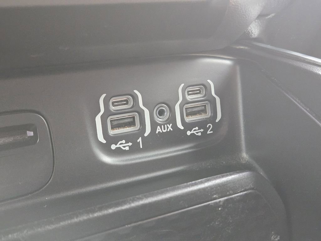 Used 2019 RAM 1500 Big Horn image 22