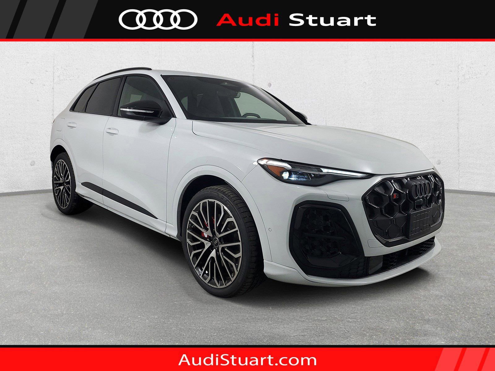 New 2025 Audi SQ5 Premium Plus 360° Tour