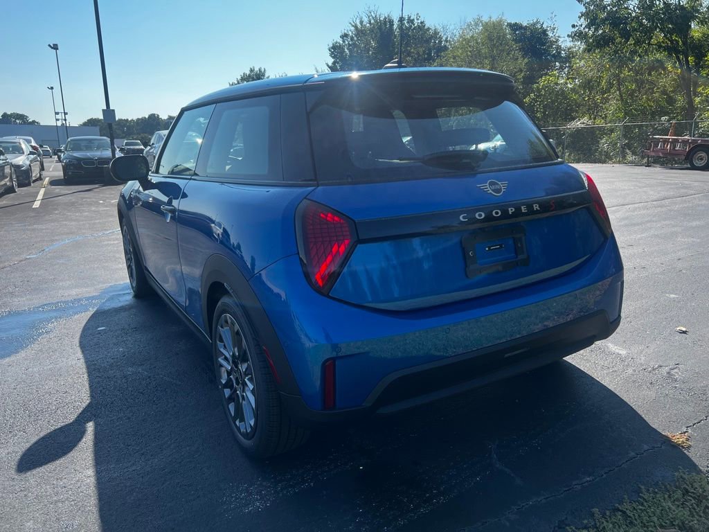 Certified 2025 MINI Cooper S image 7