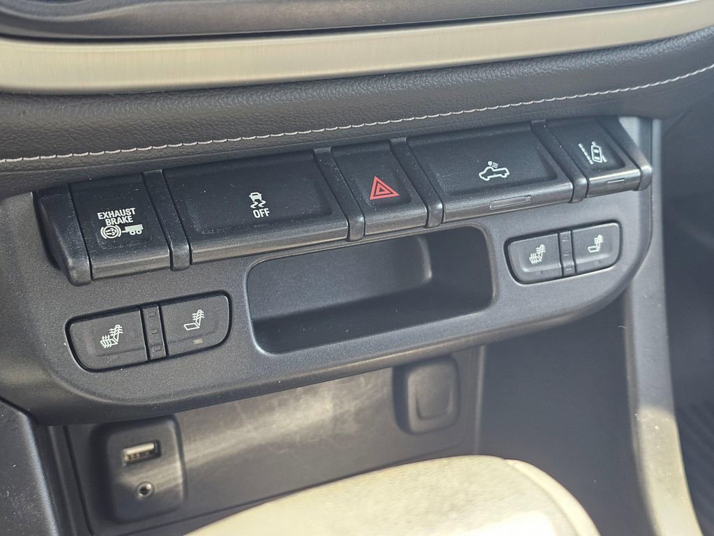 Certified 2017 GMC Canyon SLT w/ Driver Alert Package AWD/4WD image 31