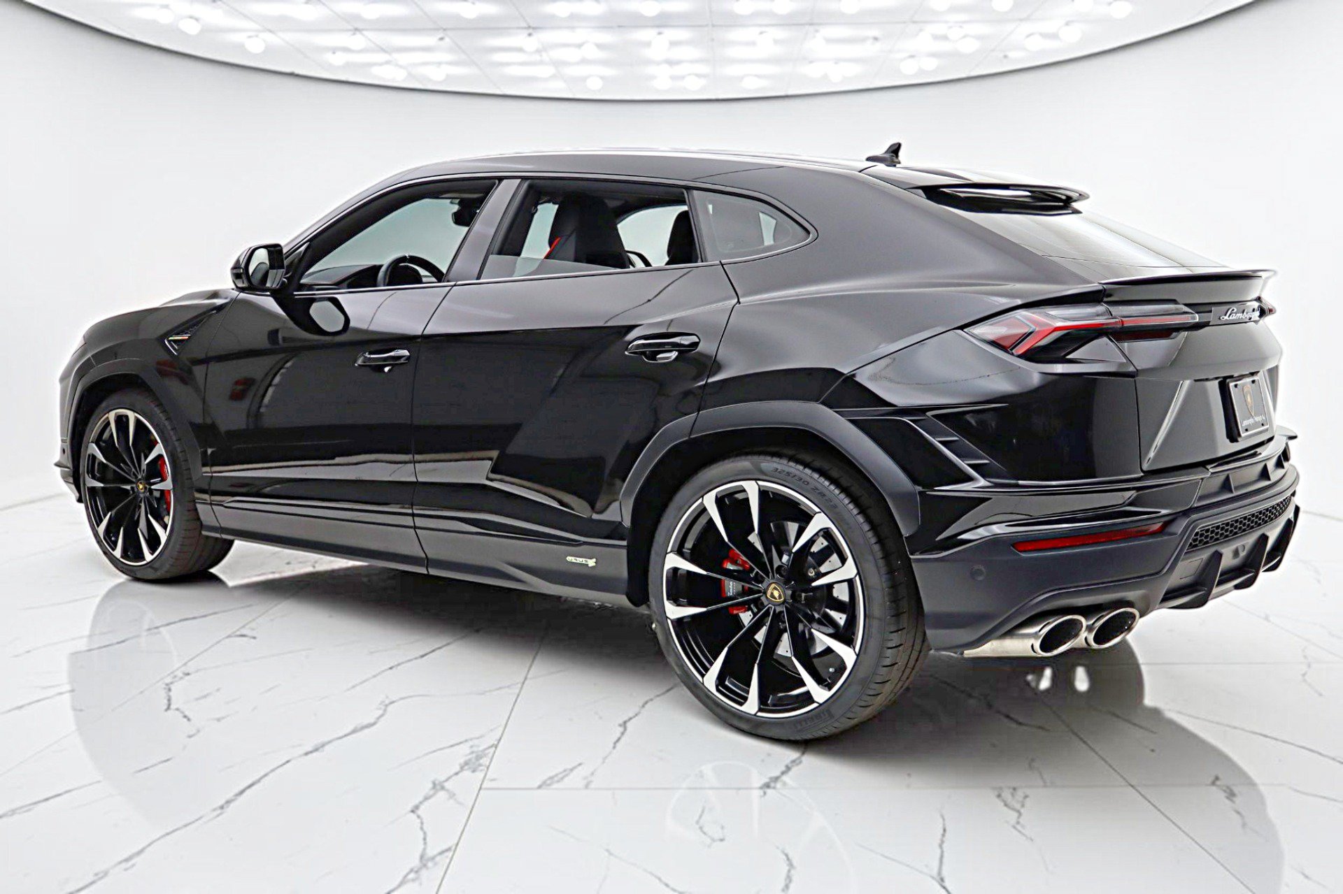 Used 2024 Lamborghini Urus S AWD/4WD image 9