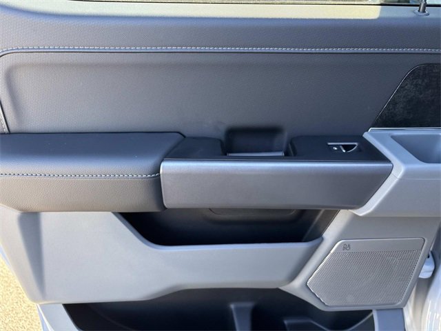 New 2025 Ford F150 Lightning Flash image 19