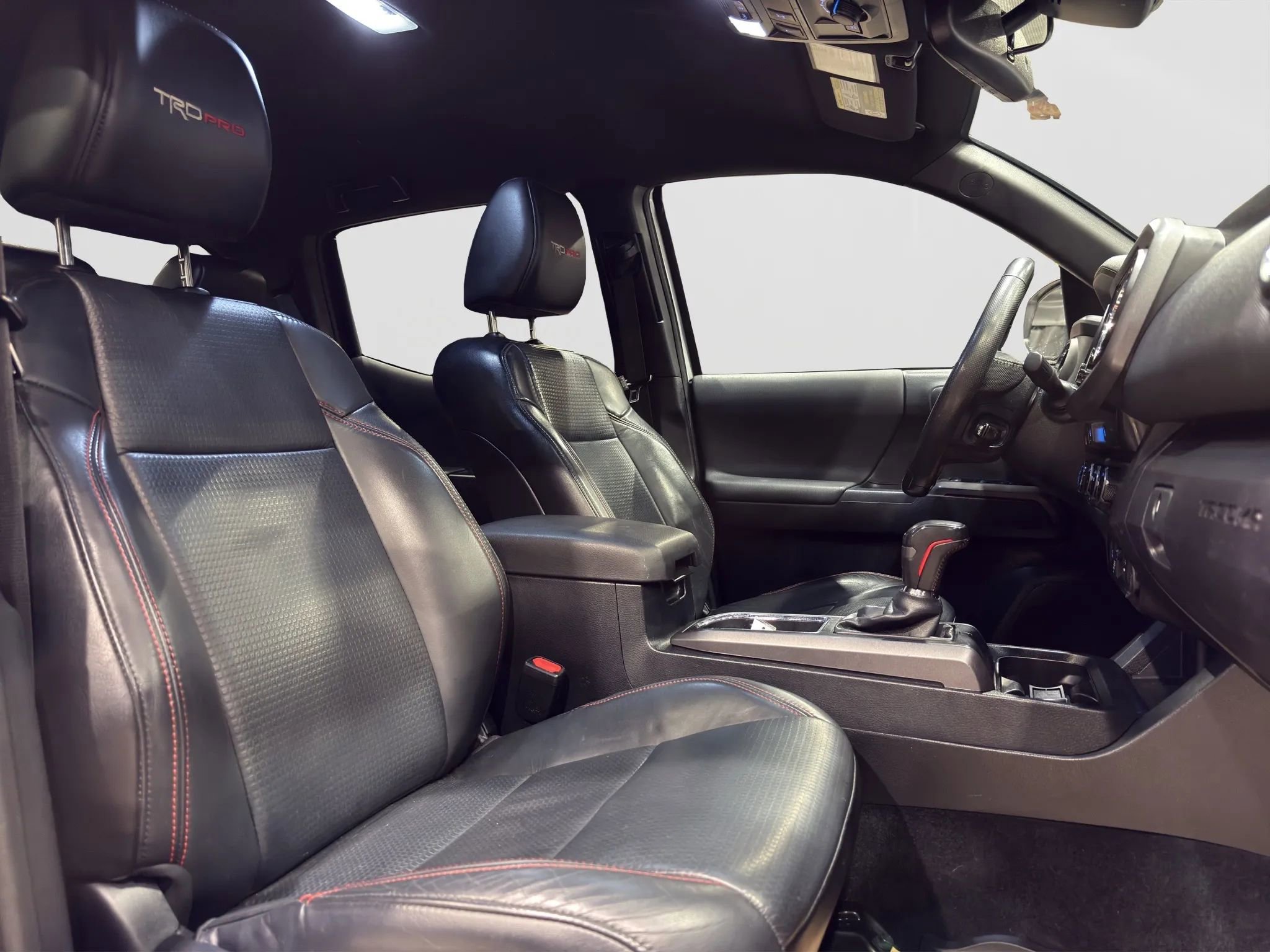 Used 2018 Toyota Tacoma TRD Pro image 25