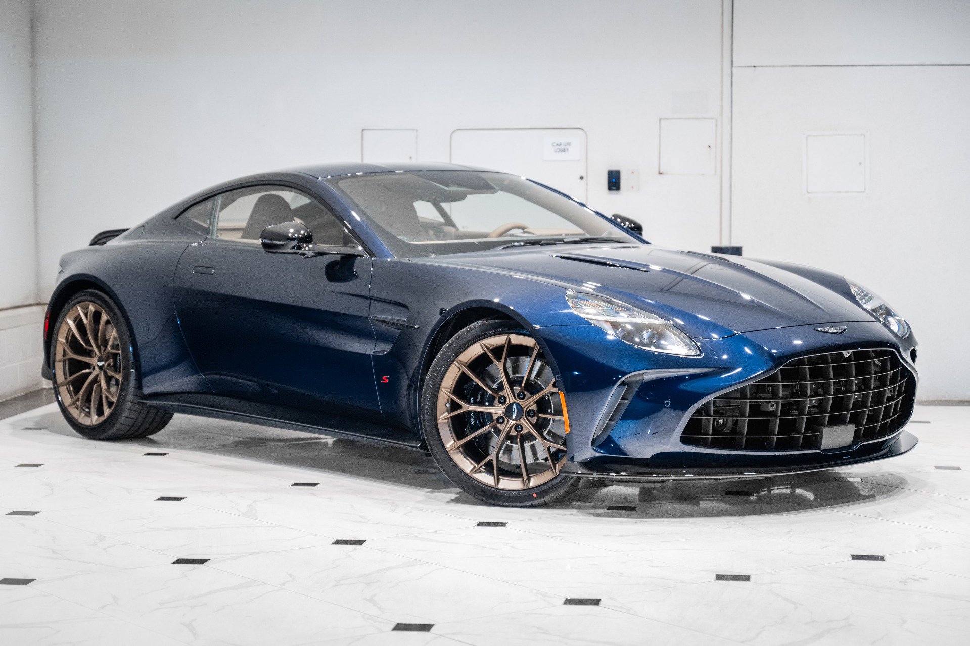 New 2026 Aston Martin V8 Vantage S RWD image 38