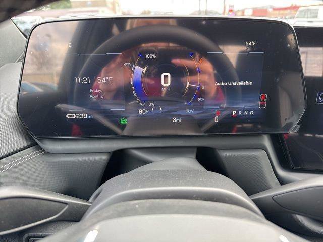 New 2026 Chevrolet Silverado EV LT AWD/4WD image 14
