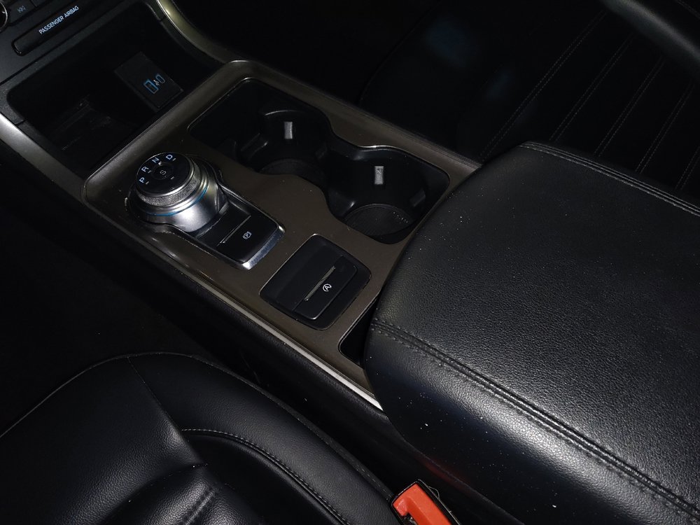 Used 2024 Ford Edge SEL image 26