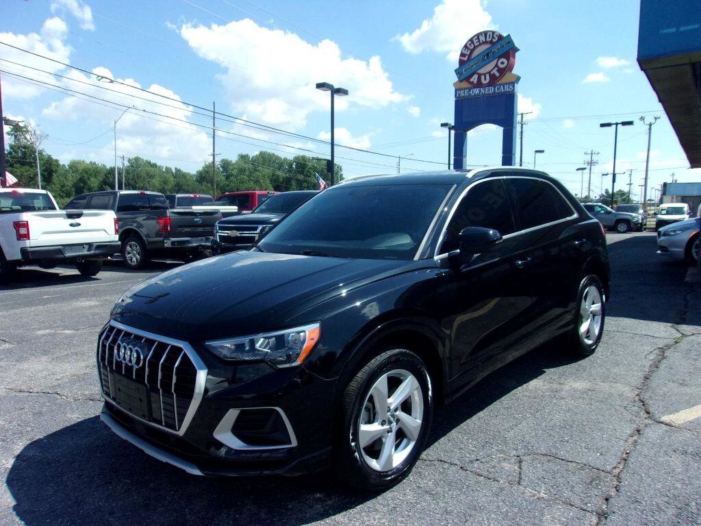 Used 2019 Audi Q3 2.0T Premium w/ Convenience Package AWD/4WD image 1
