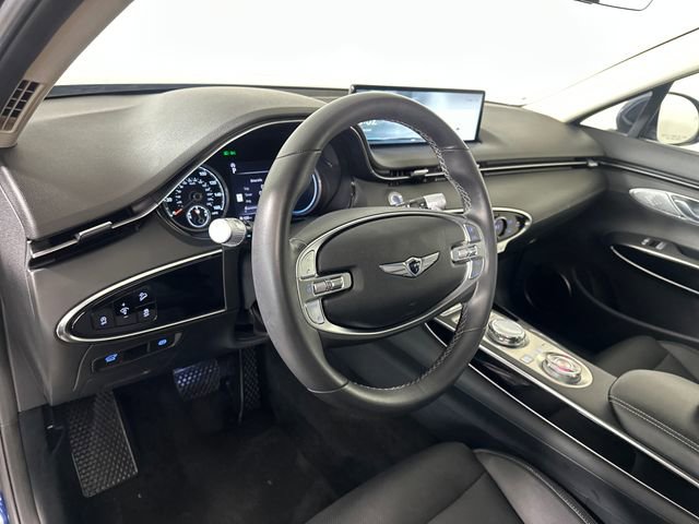 Used 2025 Genesis GV70 2.5T image 13