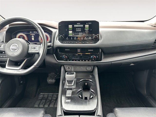 Used 2021 Nissan Rogue Platinum image 11