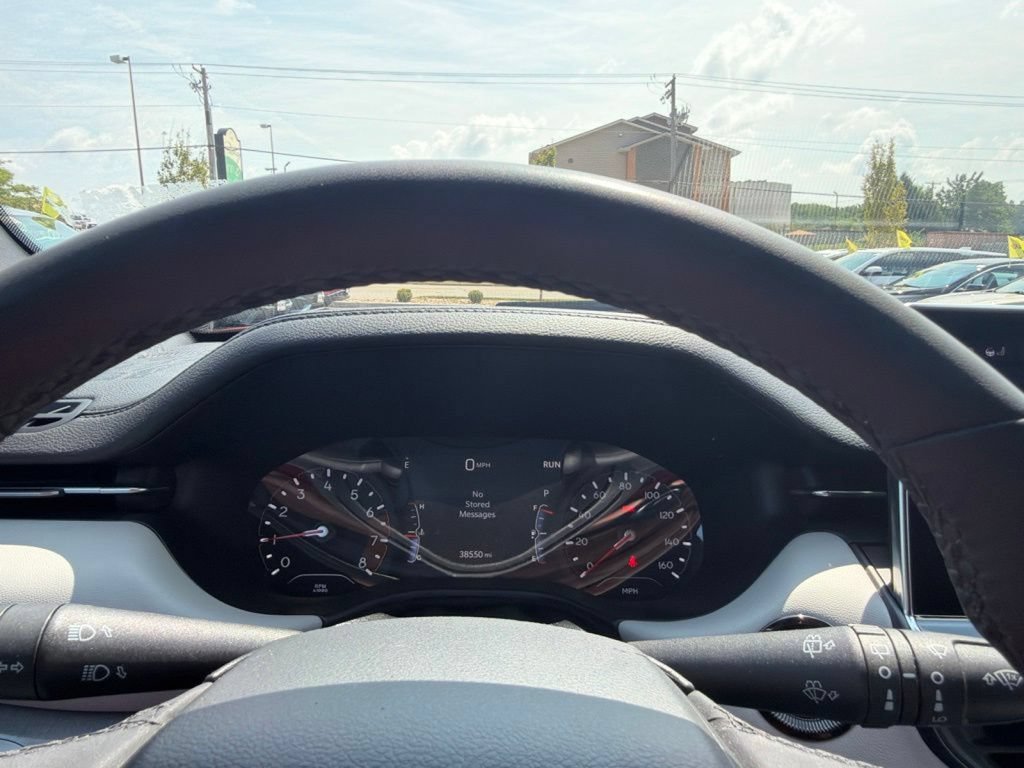 Used 2025 Jeep Compass Limited AWD/4WD image 25