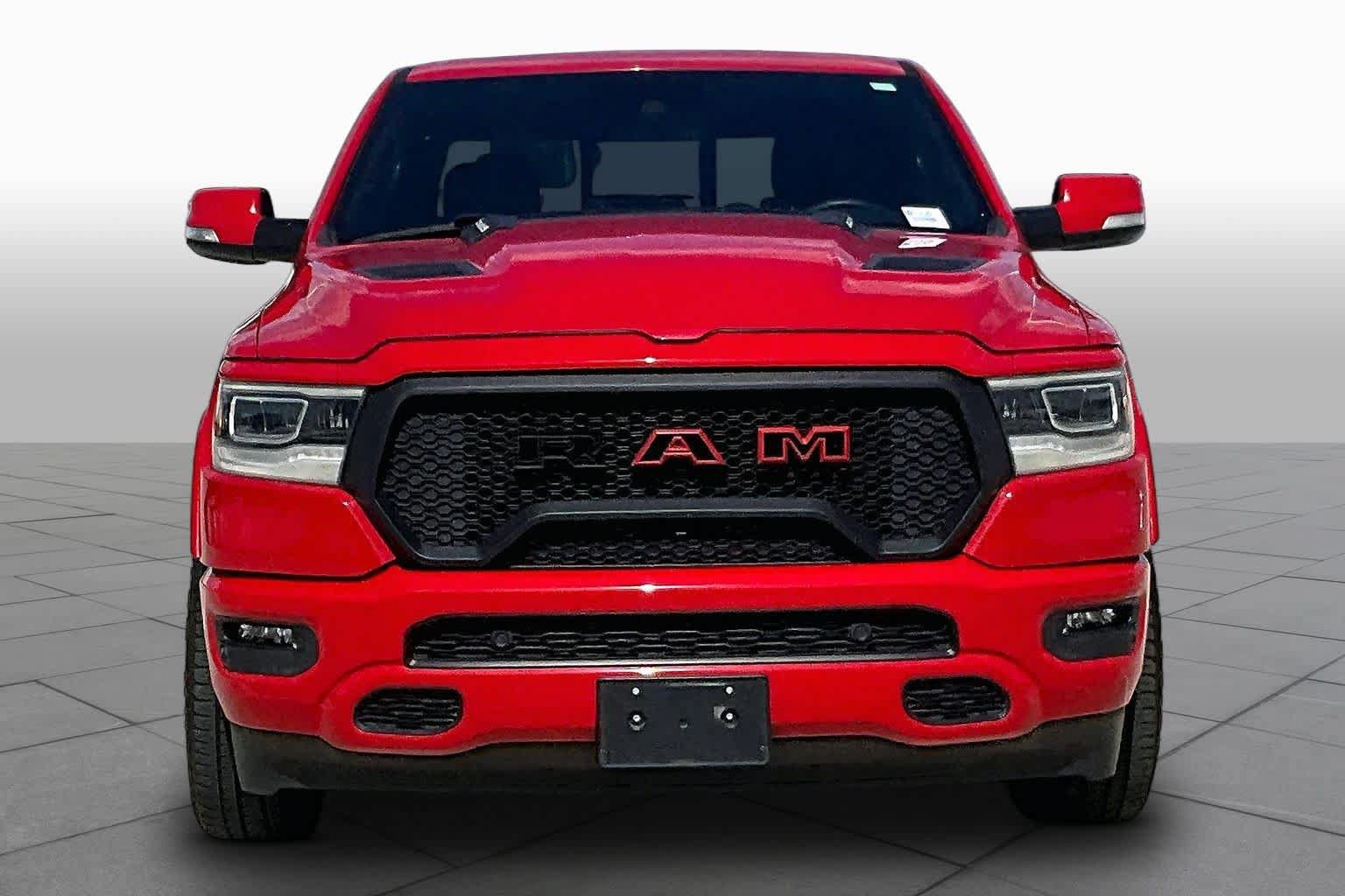 Used 2022 RAM 1500 Laramie w/ G/T Package AWD/4WD image 3
