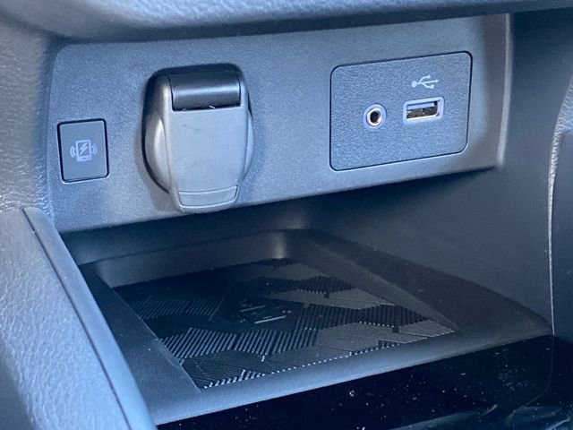 New 2025 Nissan Versa SV w/ Trunk Package image 17