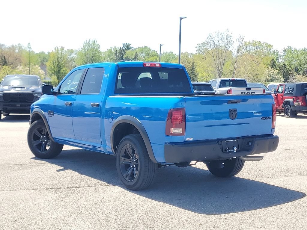 Used 2024 RAM 1500 Warlock AWD/4WD image 3