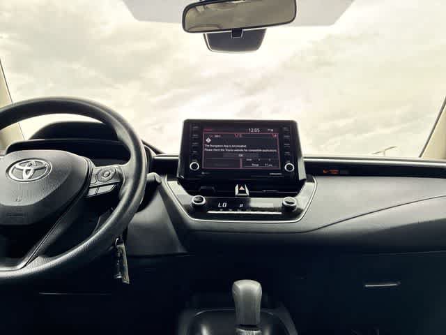 Used 2022 Toyota Corolla LE FWD image 27