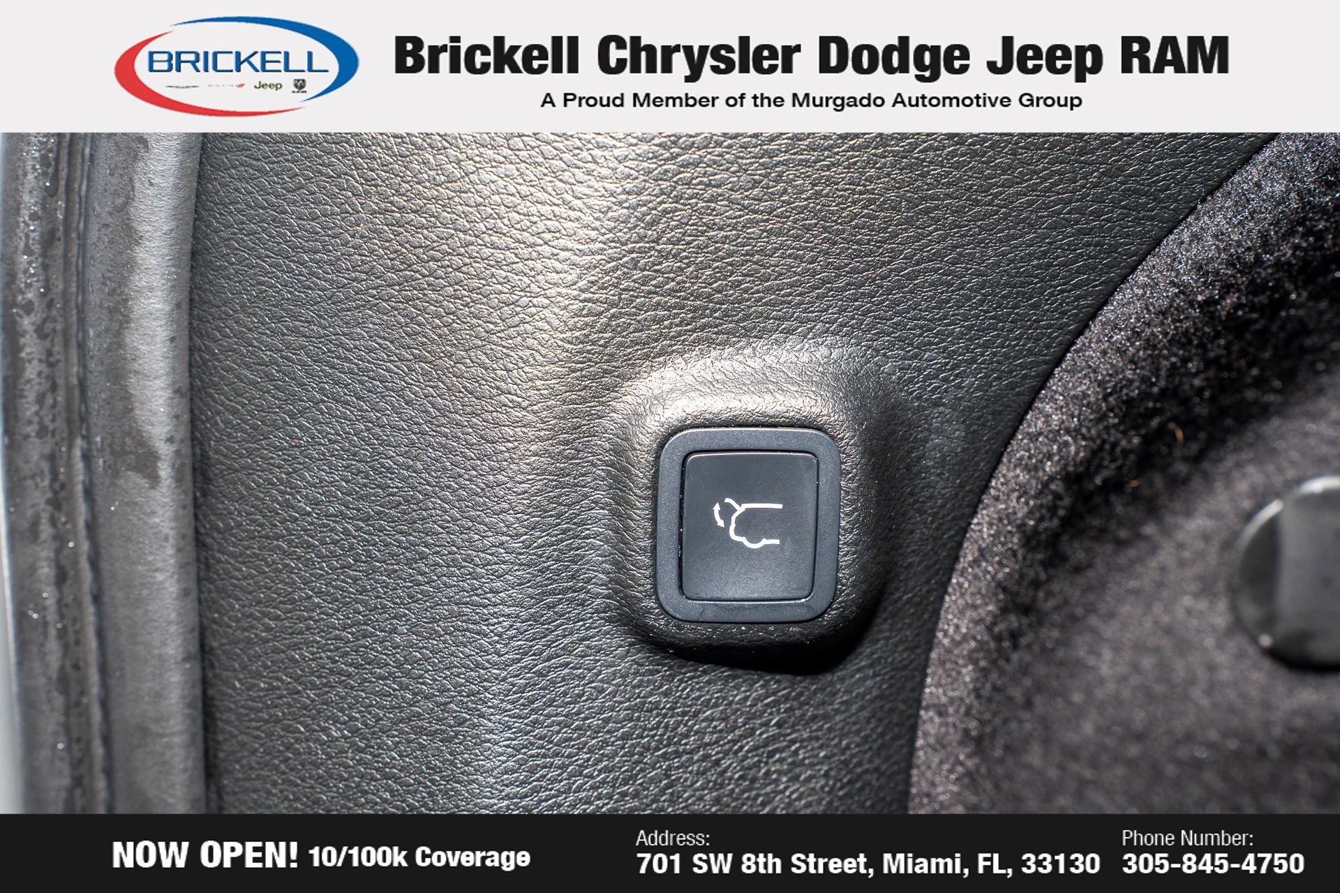 Used 2022 Jeep Cherokee Limited w/ Elite Package image 10