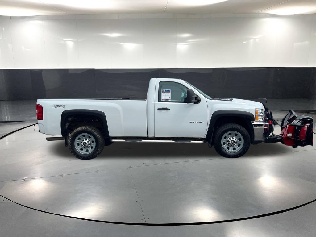 Used 2013 Chevrolet Silverado 3500 W/T w/ Snow Plow Prep Package AWD/4WD image 4