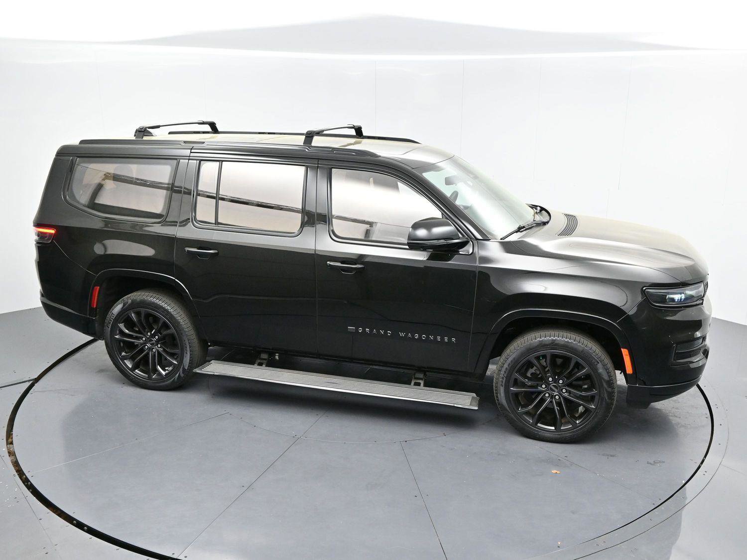 Used 2024 Jeep Grand Wagoneer Series III w/ Quick Order Packagew 28T AWD/4WD image 45