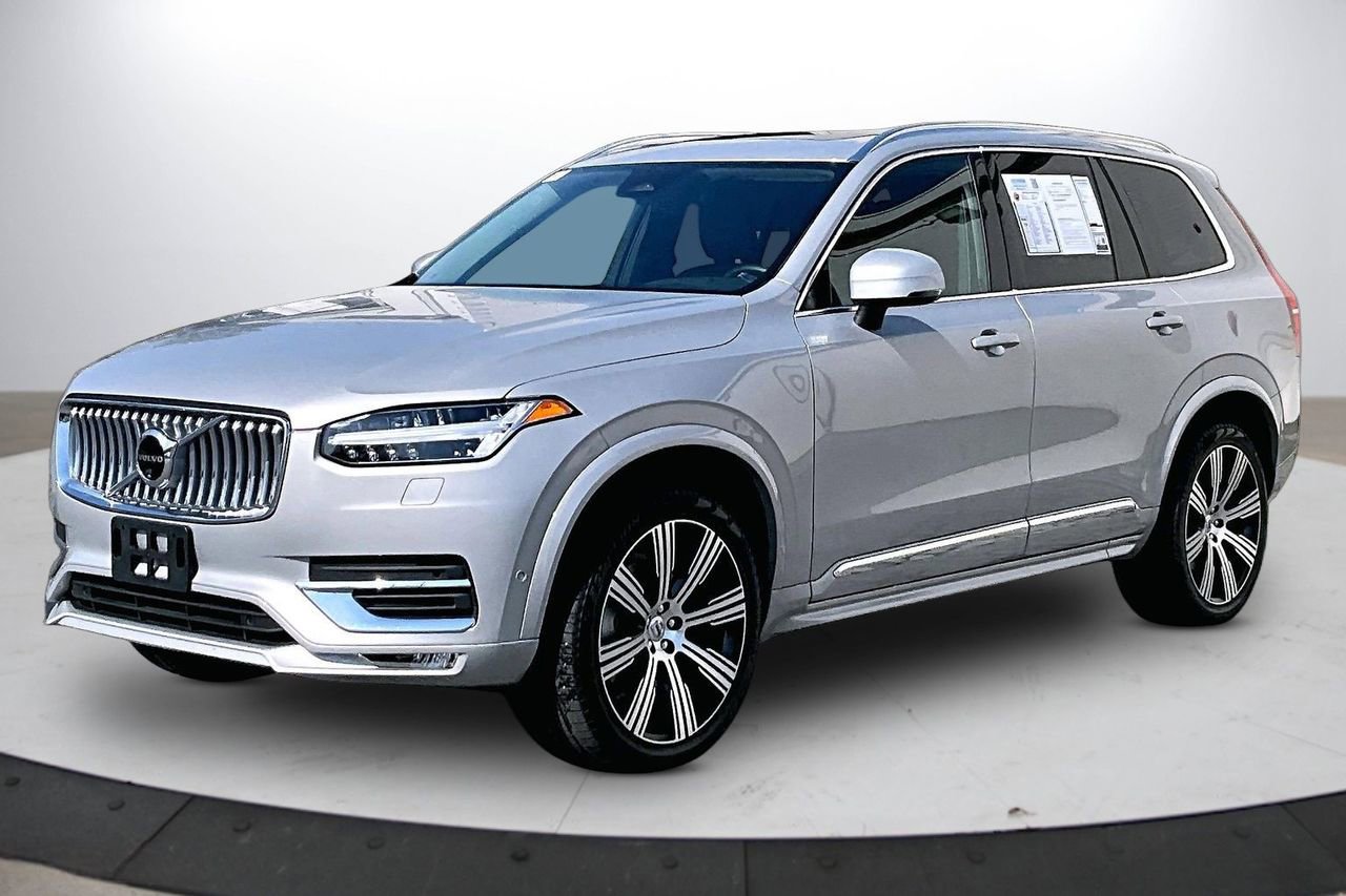 Used 2024 Volvo XC90 B5 Plus image 4