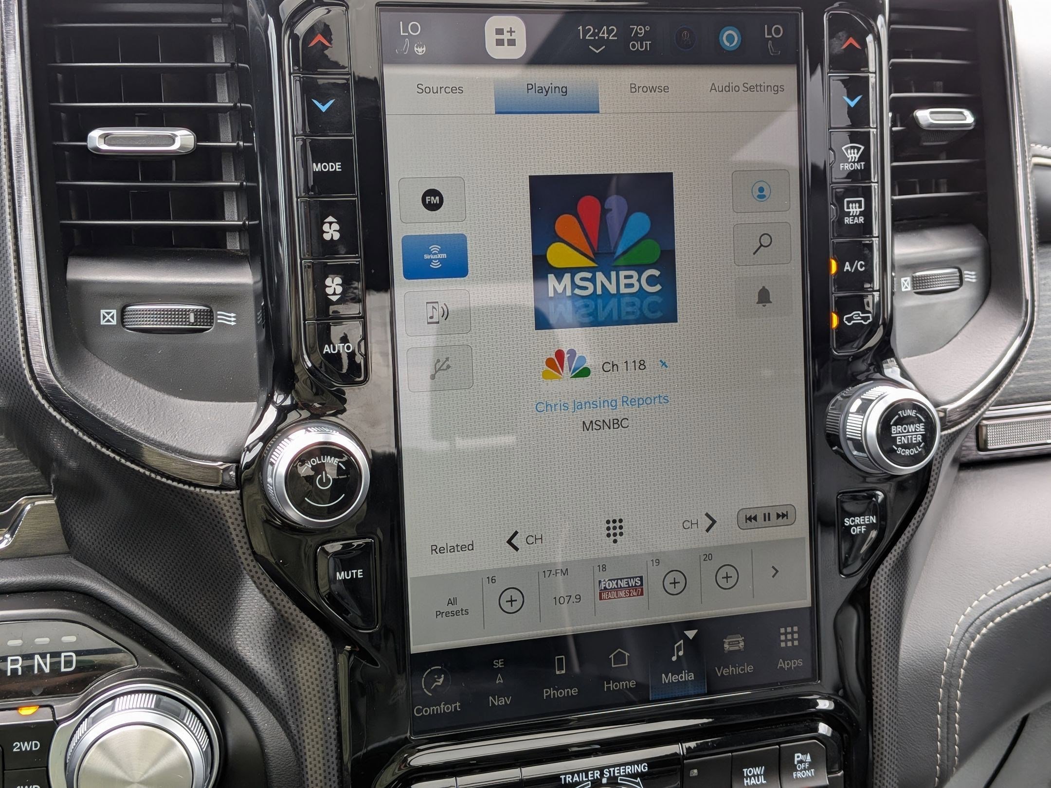 Used 2023 RAM 1500 Limited w/ Trailer Tow Group image 21