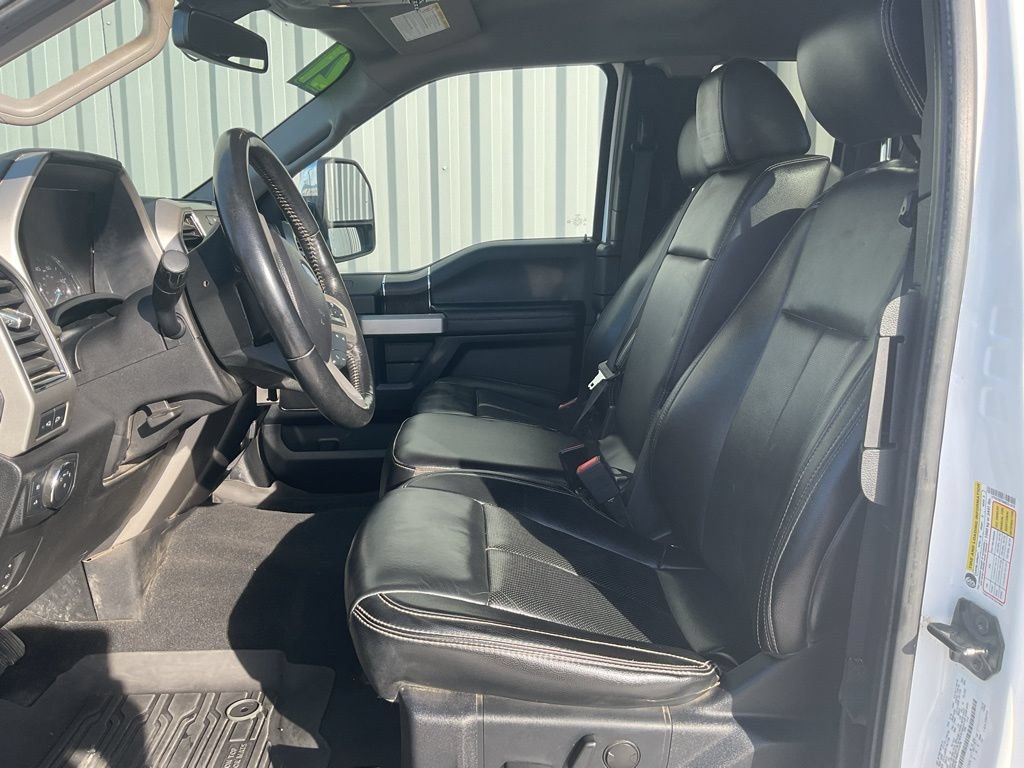 Used 2021 Ford F350 Lariat w/ Chrome Package AWD/4WD image 8