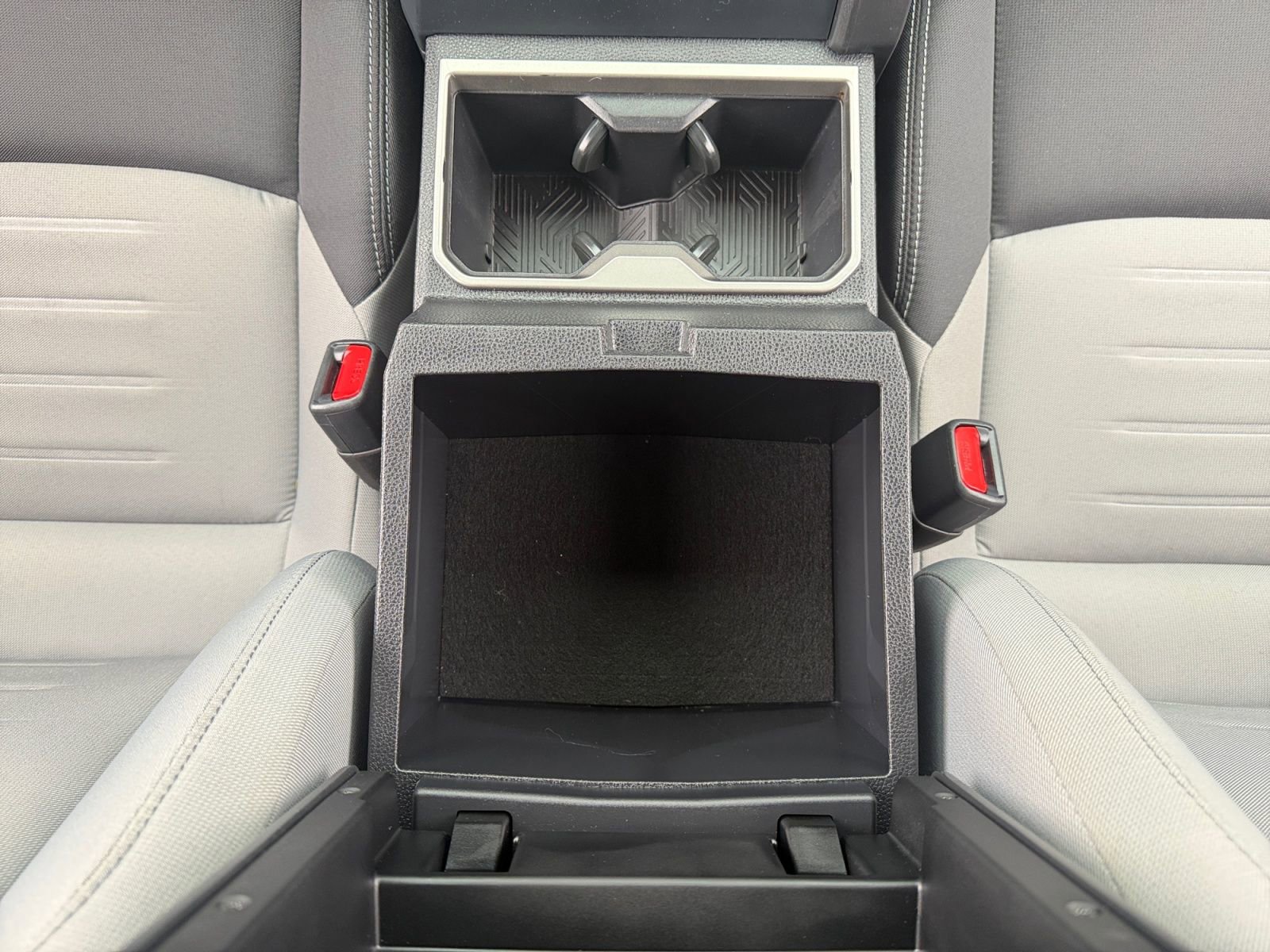 Certified 2025 Toyota Tacoma TRD Off-Road AWD/4WD image 19